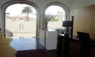 Hotel Vitoria Village